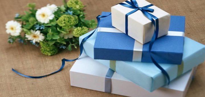 Top 10 Most Adorable Gift Ideas For Teenage Girls in 2021