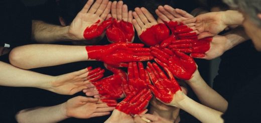 Top 10 Famous And Weird Cults Of All Times